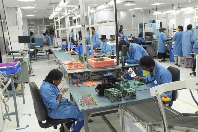 3760 കോടിയിൽ നിന്ന് 6000 കോടിയിലേക്ക്; കേരളത്തിൻ്റെ വ്യാവസായിക അഭിമാനമായി SFO ടെക്നോളജീസ്